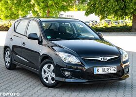 Хендай i30, об'ємом двигуна 1.4 л та пробігом 139 тис. км за 4319 $, фото 6 на Automoto.ua