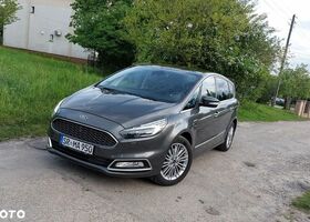 Форд С-Макс, объемом двигателя 2 л и пробегом 199 тыс. км за 17926 $, фото 1 на Automoto.ua