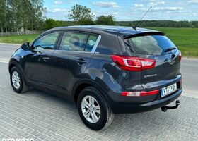 Киа Sportage, объемом двигателя 1.59 л и пробегом 169 тыс. км за 8639 $, фото 11 на Automoto.ua