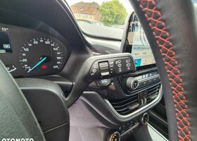 Форд Фієста 2022 у Європі на Automoto.ua Чорний Форд Фієста, об'ємом двигуна 1 л та пробігом 6 тис. км за 13293 $, фото 22 на Automoto.ua