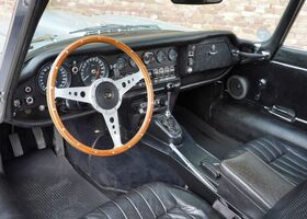 Сірий Ягуар E-Type, об'ємом двигуна 0 л та пробігом 105 тис. км за 70914 $, фото 2 на Automoto.ua