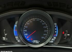 Вольво V40, об'ємом двигуна 1.97 л та пробігом 171 тис. км за 10778 $, фото 18 на Automoto.ua