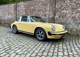 Желтый Порше 911, объемом двигателя 2.7 л и пробегом 77 тыс. км за 80711 $, фото 10 на Automoto.ua