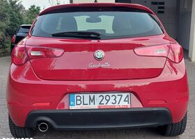 Альфа Ромео Giulietta, об'ємом двигуна 1.37 л та пробігом 129 тис. км за 7667 $, фото 6 на Automoto.ua