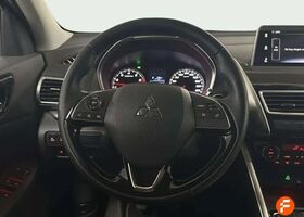 Міцубісі Eclipse Cross 2020 у Європі на Automoto.ua Білий Міцубісі Eclipse Cross, об'ємом двигуна 1.5 л та пробігом 21 тис. км за 21497 $, фото 13 на Automoto.ua