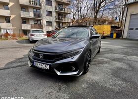 Хонда Цивик, объемом двигателя 1.5 л и пробегом 128 тыс. км за 18337 $, фото 7 на Automoto.ua