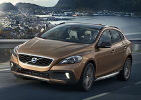 Вольво V40, Позашляховик / Кросовер 2012 - н.в. Cross Country 2.0 D4 MT (177 Hp)