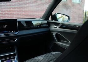 Фольксваген Тігуан 2024 у Європі на Automoto.ua Сірий Фольксваген Тігуан, об'ємом двигуна 1.97 л та пробігом 23 тис. км за 63616 $, фото 4 на Automoto.ua