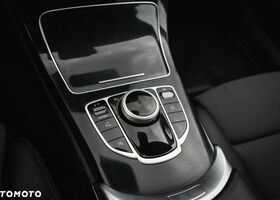 Мерседес Ц-Клас 2016 у Європі на Automoto.ua Синій Мерседес Ц-Клас, об'ємом двигуна 1 л та пробігом 152 тис. км за 19371 $, фото 18 на Automoto.ua