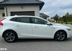 Вольво V40, об'ємом двигуна 1.97 л та пробігом 249 тис. км за 8812 $, фото 13 на Automoto.ua