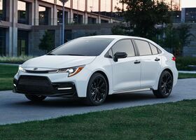 Купить новую модель Toyota Corolla 2022