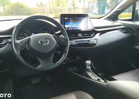 Тойота C-HR, объемом двигателя 1.8 л и пробегом 61 тыс. км за 18726 $, фото 1 на Automoto.ua