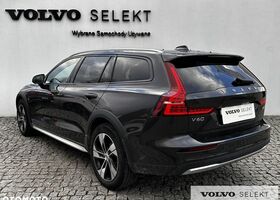 Вольво V60 Cross Country, объемом двигателя 1.97 л и пробегом 23 тыс. км за 49654 $, фото 2 на Automoto.ua