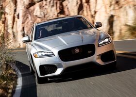 Jaguar XF 2017 на тест-драйве, фото 6