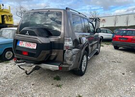 Мицубиси Паджеро 2017 в Европе на Automoto.ua Мицубиси Паджеро, объемом двигателя 3.2 л и пробегом 118 тыс. км за 16700 $, фото 3 на Automoto.ua