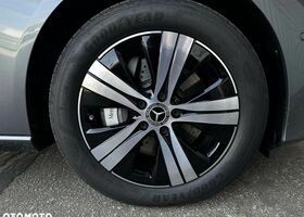 Мерседес Ц-Класс 2023 в Европе на Automoto.ua Серый Мерседес Ц-Класс, объемом двигателя 1 л и пробегом 18 тыс. км за 62352 $, фото 20 на Automoto.ua