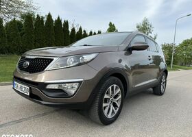 Кіа Sportage, об'ємом двигуна 1.59 л та пробігом 173 тис. км за 10778 $, фото 29 на Automoto.ua