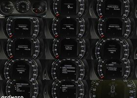 Рено Меган 2018 у Європі на Automoto.ua Сірий Рено Меган, об'ємом двигуна 1 л та пробігом 218 тис. км за 8548 $, фото 24 на Automoto.ua