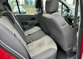 Рено Модус 2007 у Європі на Automoto.ua Червоний Рено Модус, об'ємом двигуна 1.15 л та пробігом 246 тис. км за 1472 $, фото 13 на Automoto.ua