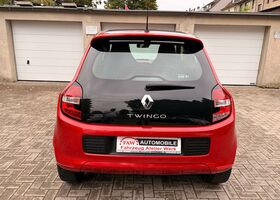 Рено Твинго 2015 в Европе на Automoto.ua Красный Рено Твинго, объемом двигателя 1 л и пробегом 31 тыс. км за 7599 $, фото 5 на Automoto.ua