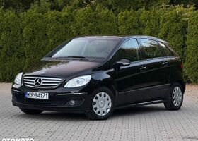 Мерседес Б-класс 2007 в Европе на Automoto.ua Черный Мерседес Б-класс, объемом двигателя 1 л и пробегом 284 тыс. км за 3124 $, фото 25 на Automoto.ua