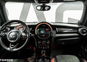 Мини John Cooper Works, объемом двигателя 2 л и пробегом 98 тыс. км за 24816 $, фото 24 на Automoto.ua