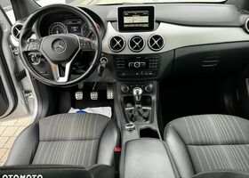 Мерседес Б-класс 2013 в Европе на Automoto.ua Серый Мерседес Б-класс, объемом двигателя 1 л и пробегом 184 тыс. км за 8451 $, фото 14 на Automoto.ua