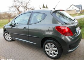 Пежо 207, объемом двигателя 1.36 л и пробегом 175 тыс. км за 2160 $, фото 3 на Automoto.ua