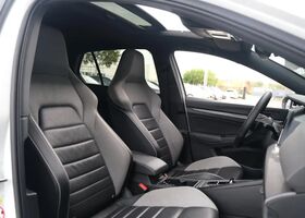 Фольксваген Golf GTE 2020 у Європі на Automoto.ua Білий Фольксваген Golf GTE, об'ємом двигуна 1.4 л та пробігом 78 тис. км за 31986 $, фото 3 на Automoto.ua