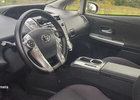 Тойота Prius Plus, объемом двигателя 1.8 л и пробегом 205 тыс. км за 13575 $, фото 7 на Automoto.ua