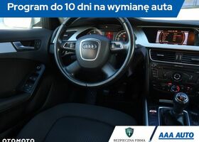 Ауді А4, об'ємом двигуна 1.97 л та пробігом 235 тис. км за 7127 $, фото 7 на Automoto.ua