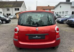 Рено Модус 2007 у Європі на Automoto.ua Червоний Рено Модус, об'ємом двигуна 1.15 л та пробігом 246 тис. км за 1472 $, фото 3 на Automoto.ua