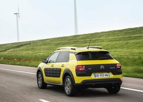 Citroen C4 Cactus 2016 на тест-драйве, фото 10