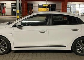 Хендай Ioniq, об'ємом двигуна 1.6 л та пробігом 72 тис. км за 14039 $, фото 2 на Automoto.ua