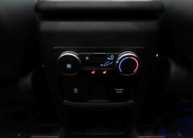 Форд Експлорер 2021 у Європі на Automoto.ua Сірий Форд Експлорер, об'ємом двигуна 2.96 л та пробігом 65 тис. км за 52737 $, фото 19 на Automoto.ua