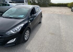 Хендай i30, объемом двигателя 1.58 л и пробегом 320 тыс. км за 4357 $, фото 1 на Automoto.ua