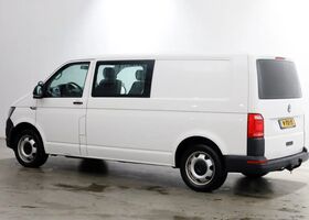 Фольксваген Transporter T6 2019 у Європі на Automoto.ua Білий Фольксваген Transporter T6, об'ємом двигуна 1.98 л та пробігом 135 тис. км за 42224 $, фото 10 на Automoto.ua
