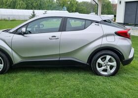 Тойота C-HR, объемом двигателя 1.8 л и пробегом 122 тыс. км за 14363 $, фото 1 на Automoto.ua