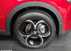 Альфа Ромео Джуниор 2025 в Европе на Automoto.ua Красный Альфа Ромео Джуниор, объемом двигателя 1 л и пробегом 1 тыс. км за 33657 $, фото 21 на Automoto.ua