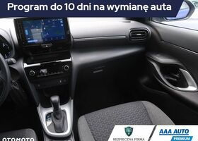 Тойота Yaris Cross, об'ємом двигуна 1.49 л та пробігом 14 тис. км за 22678 $, фото 8 на Automoto.ua