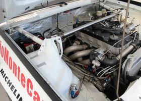 Білий Опель Аскона, об'ємом двигуна 2.41 л та пробігом 1000 тис. км за 204194 $, фото 10 на Automoto.ua
