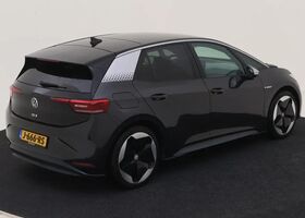 Фольксваген ID.3 2020 в Европе на Automoto.ua Серый Фольксваген ID.3, объемом двигателя 0 л и пробегом 106 тыс. км за 21538 $, фото 4 на Automoto.ua