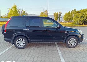 Хонда СРВ, объемом двигателя 2 л и пробегом 282 тыс. км за 5594 $, фото 5 на Automoto.ua