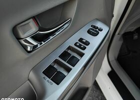 Тойота Prius Plus, об'ємом двигуна 1.8 л та пробігом 194 тис. км за 17905 $, фото 32 на Automoto.ua