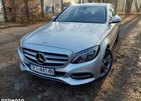 Мерседес Ц-Класс 2014 в Европе на Automoto.ua Серый Мерседес Ц-Класс, объемом двигателя 1 л и пробегом 245 тыс. км за 57500 $, фото 2 на Automoto.ua