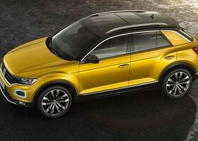 Панорамная крыша Volkswagen T-Roc 2020 года