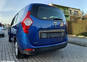 Дачия Лоджи 2022 в Европе на Automoto.ua Синий Дачия Лоджи, объемом двигателя 1 л и пробегом 47 тыс. км за 33900 $, фото 13 на Automoto.ua