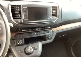 Тойота Proace Verso 2023 у Європі на Automoto.ua Тойота Proace Verso, об'ємом двигуна 0 л та пробігом 43 тис. км за 39900 $, фото 6 на Automoto.ua