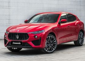 Maserati Levante 2020 року випуску червоний колір