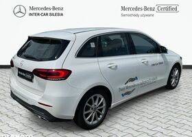 Мерседес Б-класс 2019 в Европе на Automoto.ua Белый Мерседес Б-класс, объемом двигателя 1 л и пробегом 72 тыс. км за 24189 $, фото 4 на Automoto.ua